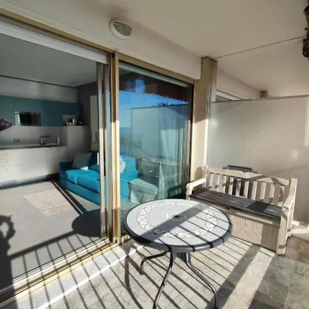 Chez Luisa * Mentone